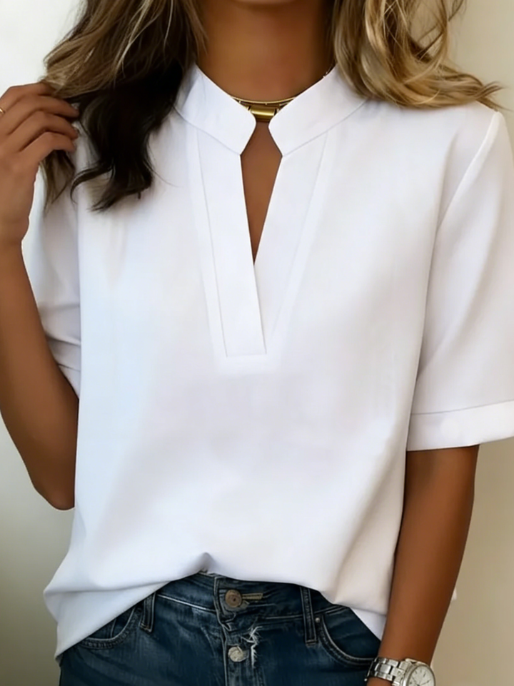 Melissa | Everyday Elegance V-Split Top