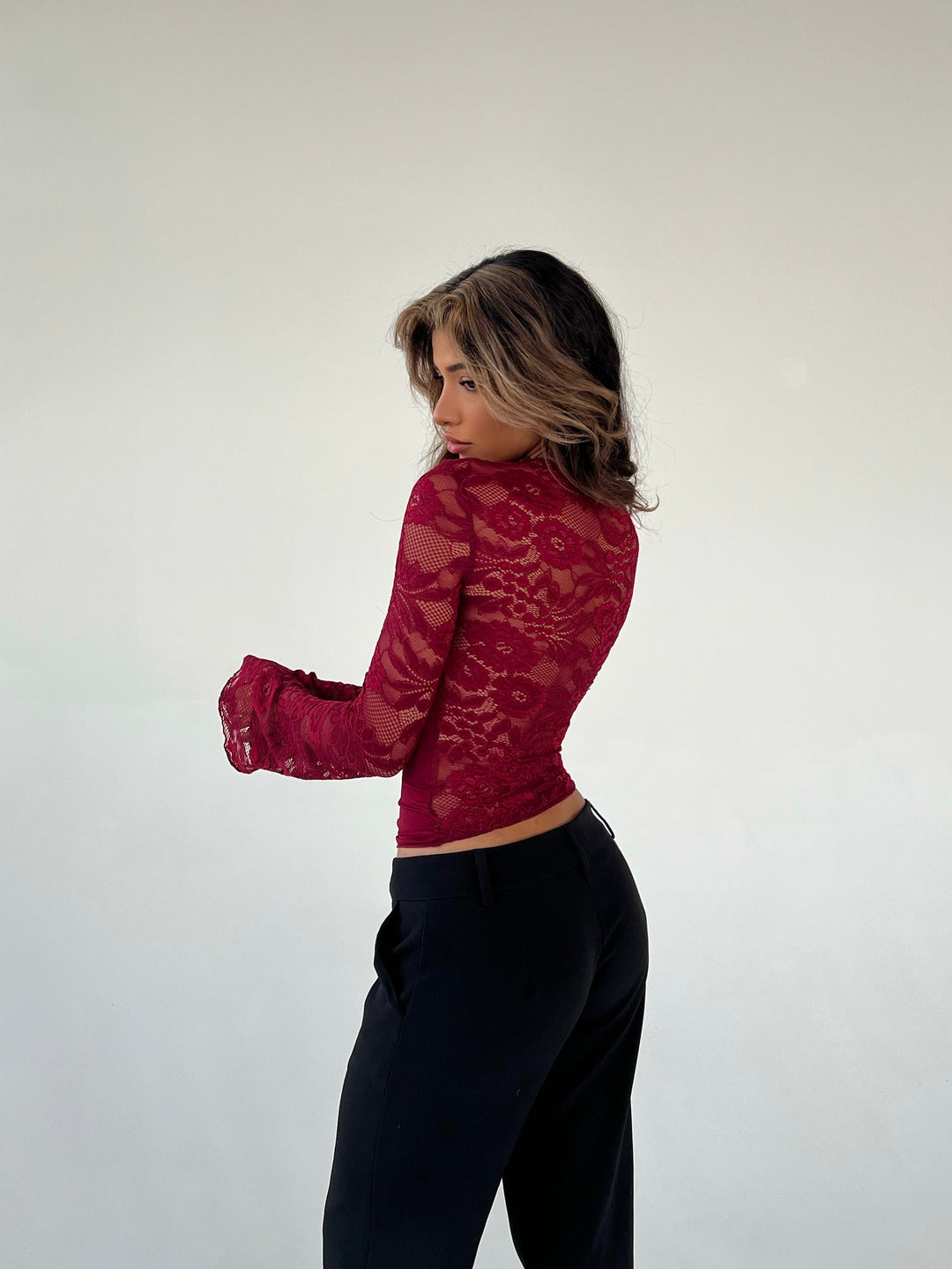 Elara | Ivory Lace Top