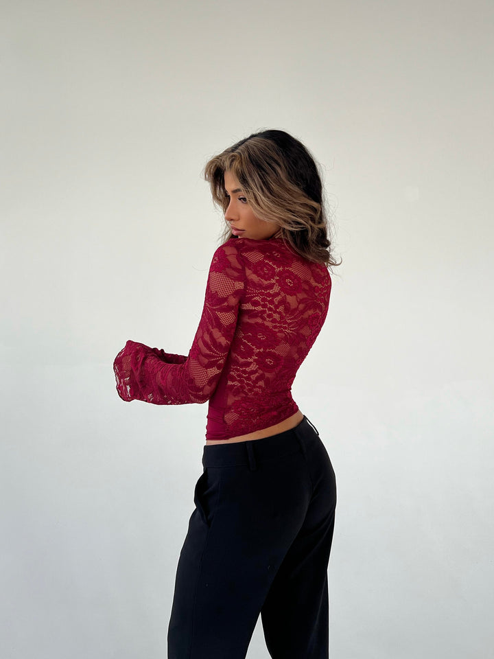 Elara | Ivory Lace Top