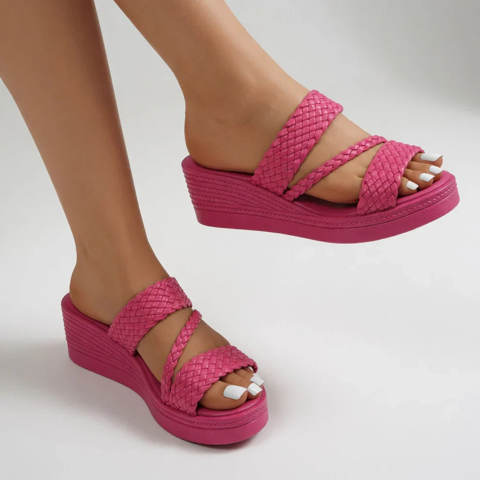 Strida | Woven Chic Wedge