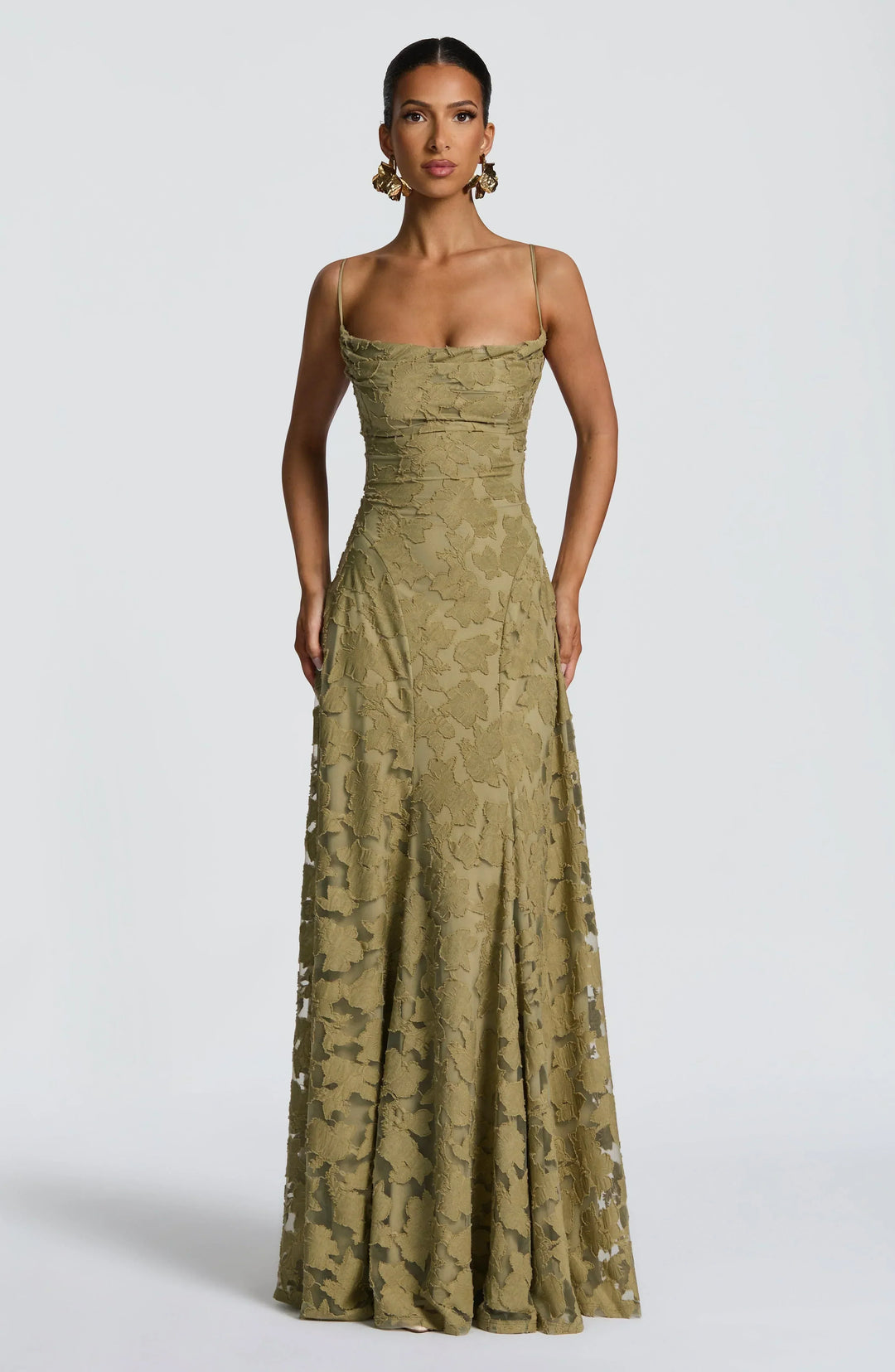 Clara Léon | Elegant Maxi Dress