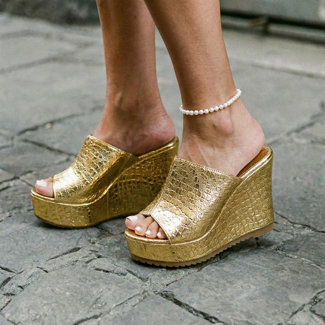 Tara | Luxe Gold Platform Wedges