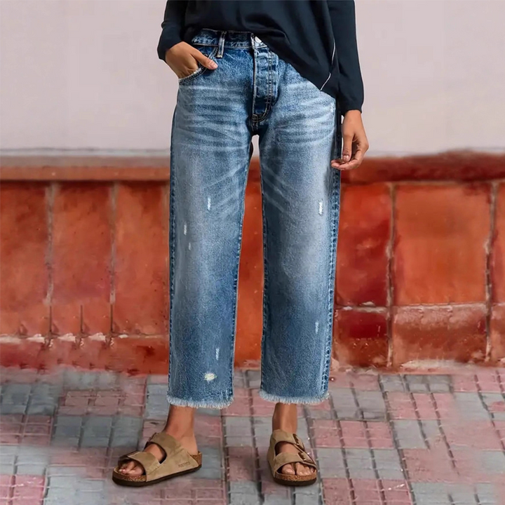 Emma | Relaxed Straight-Leg Jeans