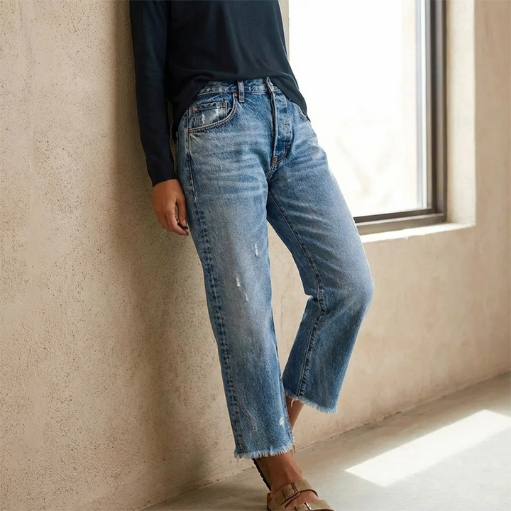 Emma | Relaxed Straight-Leg Jeans