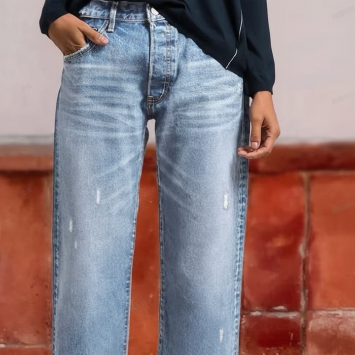 Emma | Relaxed Straight-Leg Jeans